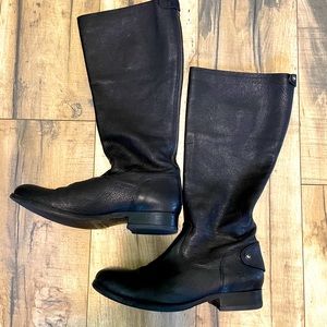 Frye Melissa ButtonBack Black PebbledLeather Boots